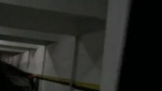 GARAGE BLOWJOB (Vizinha Safada)