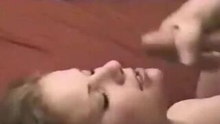 Cumming together with sexy facial