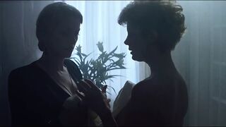 Catherine Deneuve vs Susan Sarandon – from The Hunger 1983