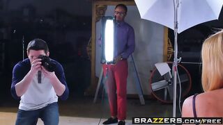 Brazzers - Hold That Shot