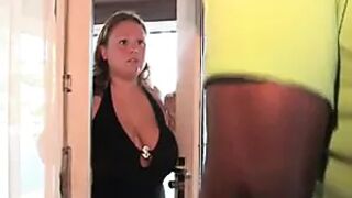 Chubby Barbara gets Laid