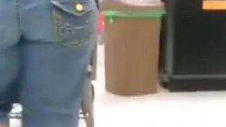 Chubby Butts in Jeans & Shorts - Public Creeper