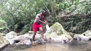 Horny colombian milf shows me her big tits outdoors and we fuck inside the river