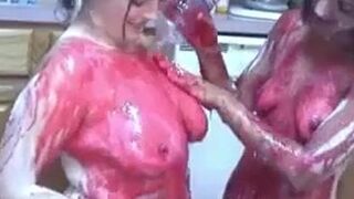 Enjoy Watching Cooking Oil Shower