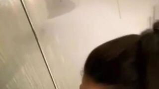 Amateur Shower Deepthroat BJ