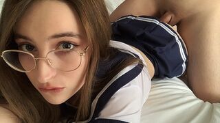 Stepsister after college shoots a video of me fucking her hard - BellaMurr